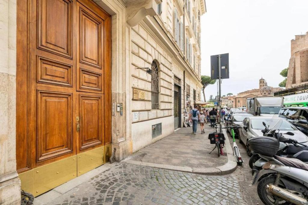 ホテル Fori Imperiali Luxe Mansion ローマ エクステリア 写真